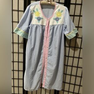 Striped SNAP FRONT NIGHT ROBE with Embroidered Yoke M/L